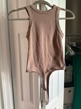 Ribbed Sleeveless Women's Bodysuit in Taupe